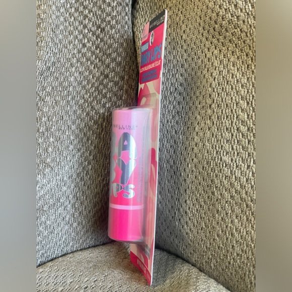 Maybelline's 'Baby Lips' Glow Lip Balm - My Pink, mon rose #01 - Picture 7 of 13